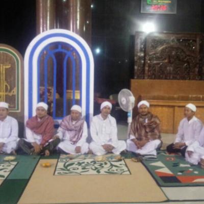 Pembacaan Maulid Rutin 3